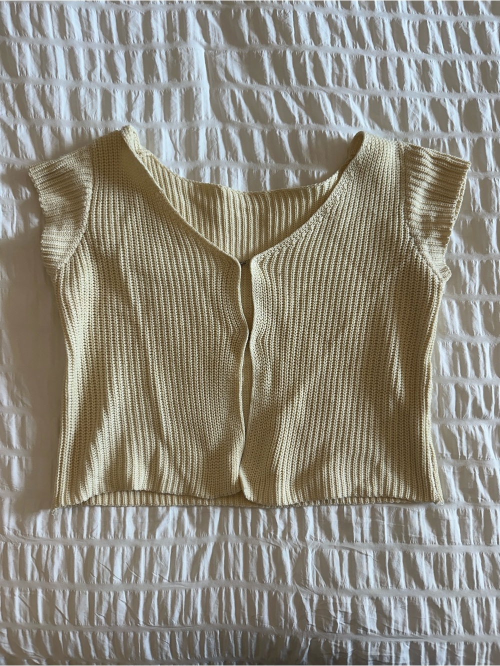 Women's Cream Ribbed Knit Cap Sleeve Top